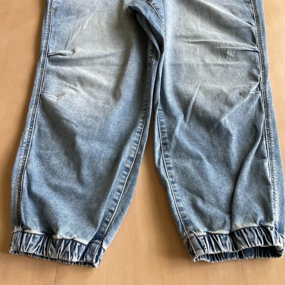 NEW Torrid Jogger Superstretch Midrise Jean Magnetic - Size 24 - Picture 5 of 11